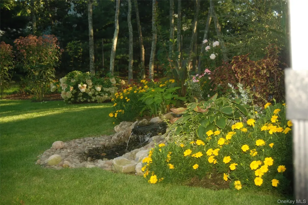 17 Downer Place Sag Harbor NY 11963
