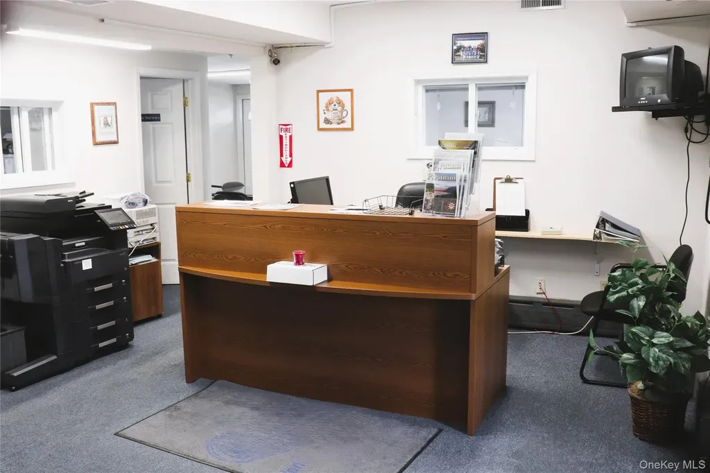 1671 Route 6 Carmel NY 10512
