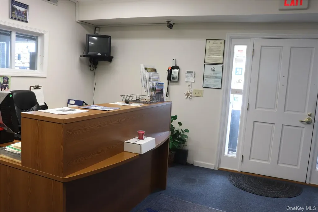 1671 Route 6 Carmel NY 10512