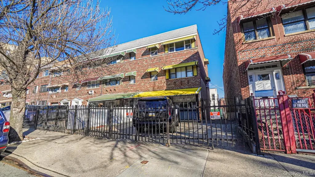 1270 Rosedale Avenue Bronx NY 10472