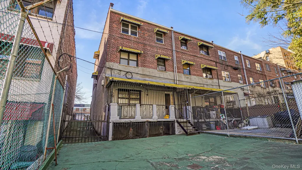 1270 Rosedale Avenue Bronx NY 10472