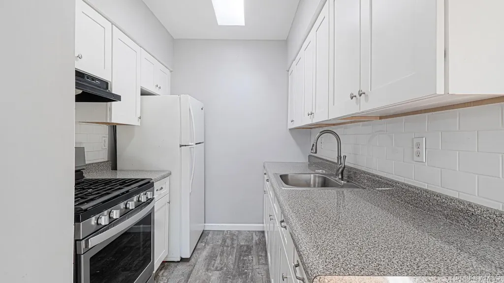 1270 Rosedale Avenue Bronx NY 10472