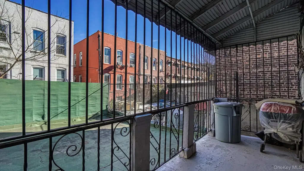 1270 Rosedale Avenue Bronx NY 10472