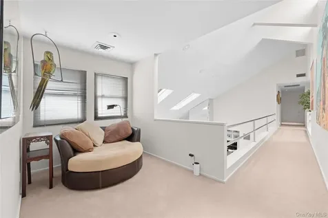 1010 Seawane Drive Hewlett Harbor NY 11557