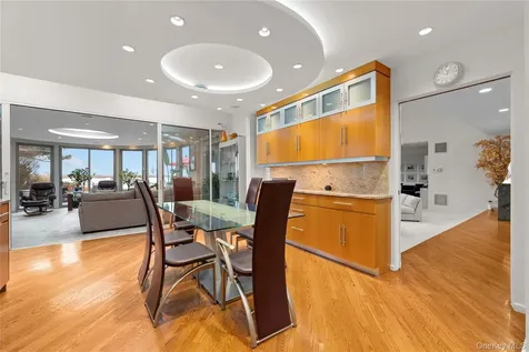 1010 Seawane Drive Hewlett Harbor NY 11557