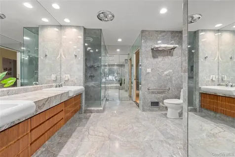 1010 Seawane Drive Hewlett Harbor NY 11557