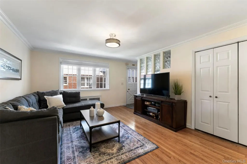 51 Cross Street Bronxville NY 10708