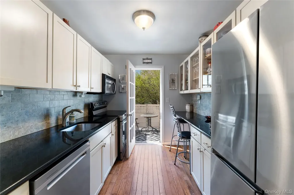 51 Cross Street Bronxville NY 10708