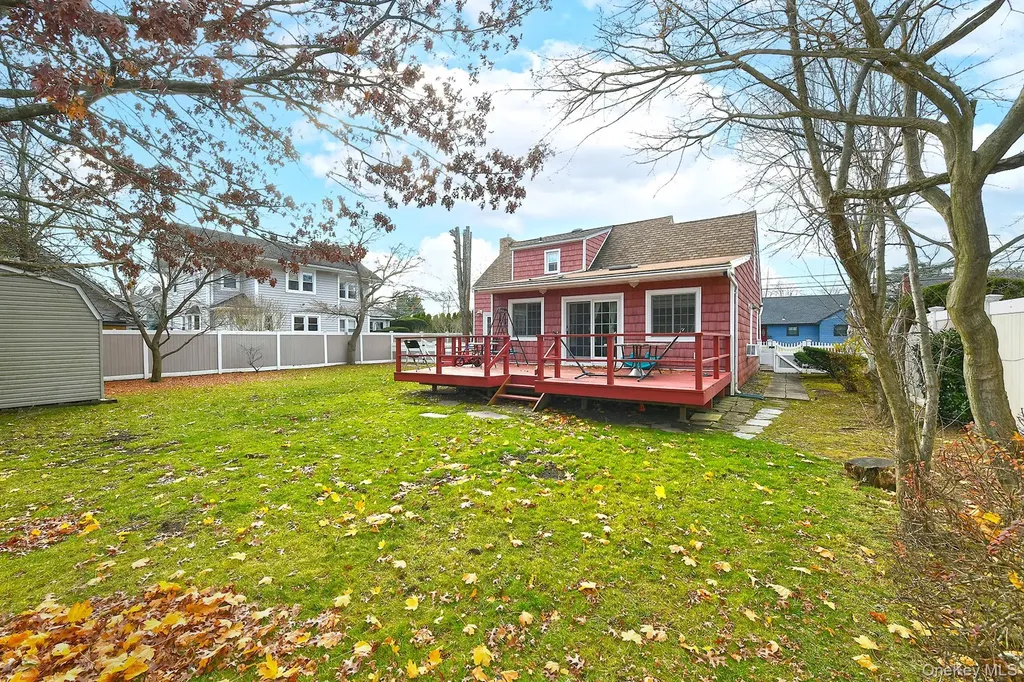 60 Connecticut Avenue Freeport NY 11520