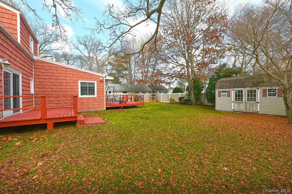 60 Connecticut Avenue Freeport NY 11520