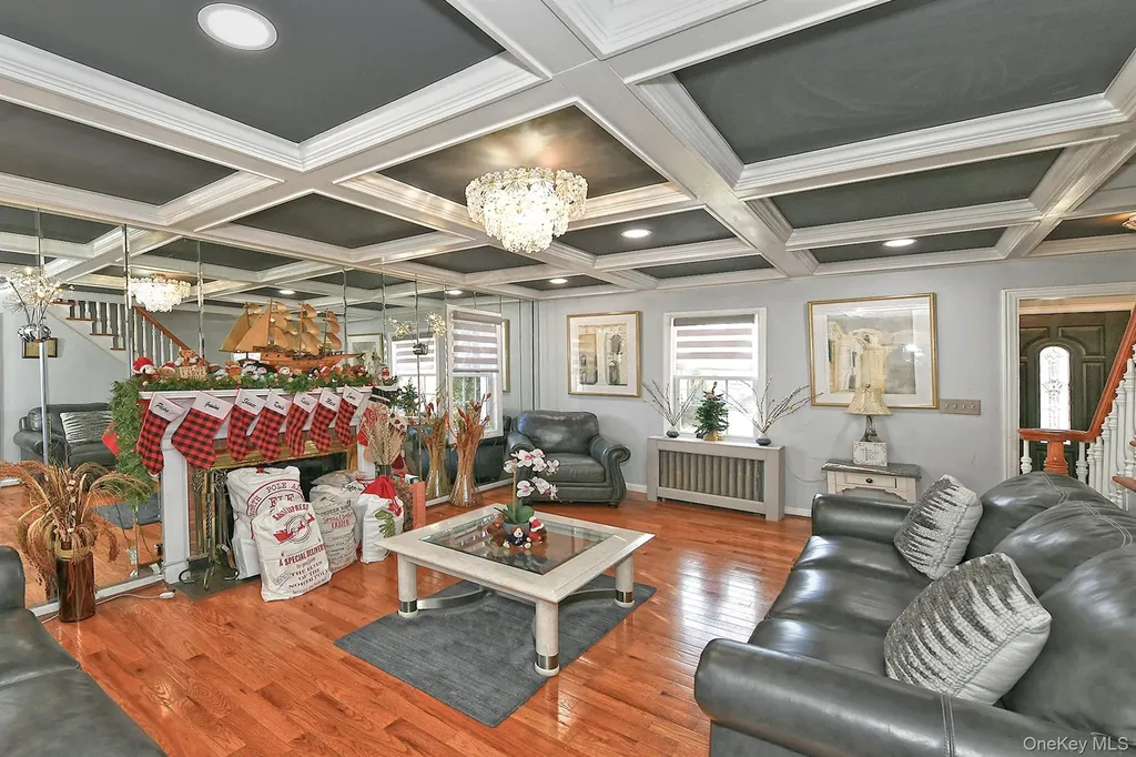 60 Connecticut Avenue Freeport NY 11520