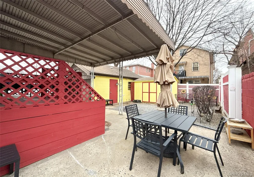 13437 58th Road Flushing NY 11355