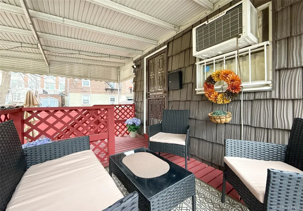 13437 58th Road Flushing NY 11355