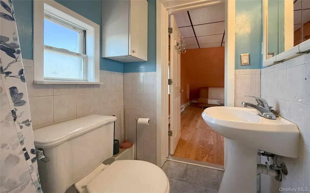 13437 58th Road Flushing NY 11355