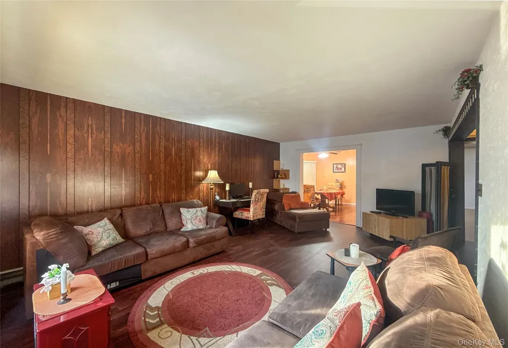 13437 58th Road Flushing NY 11355