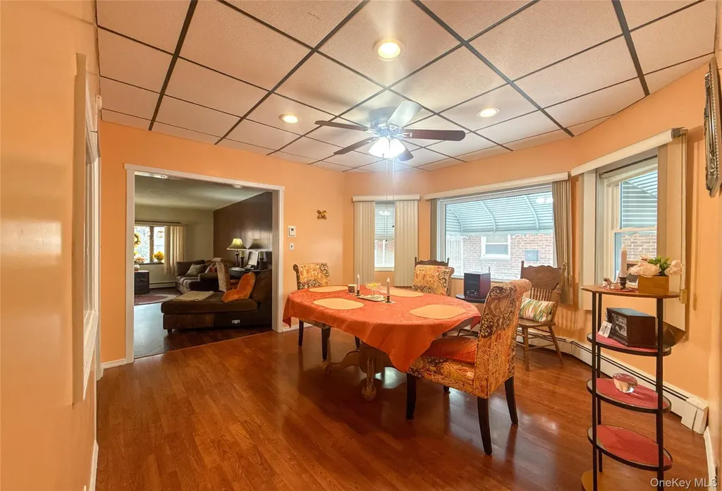 13437 58th Road Flushing NY 11355