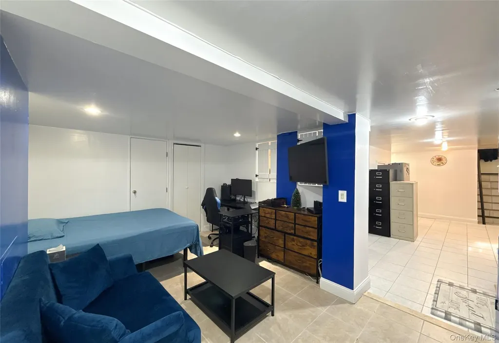 13437 58th Road Flushing NY 11355