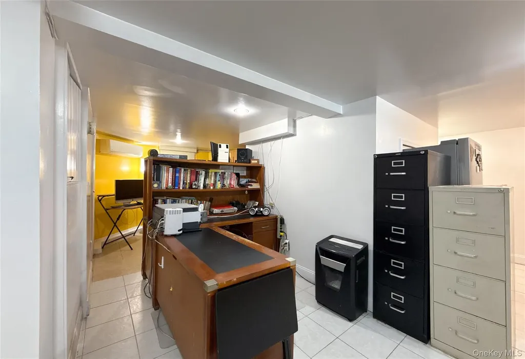 13437 58th Road Flushing NY 11355