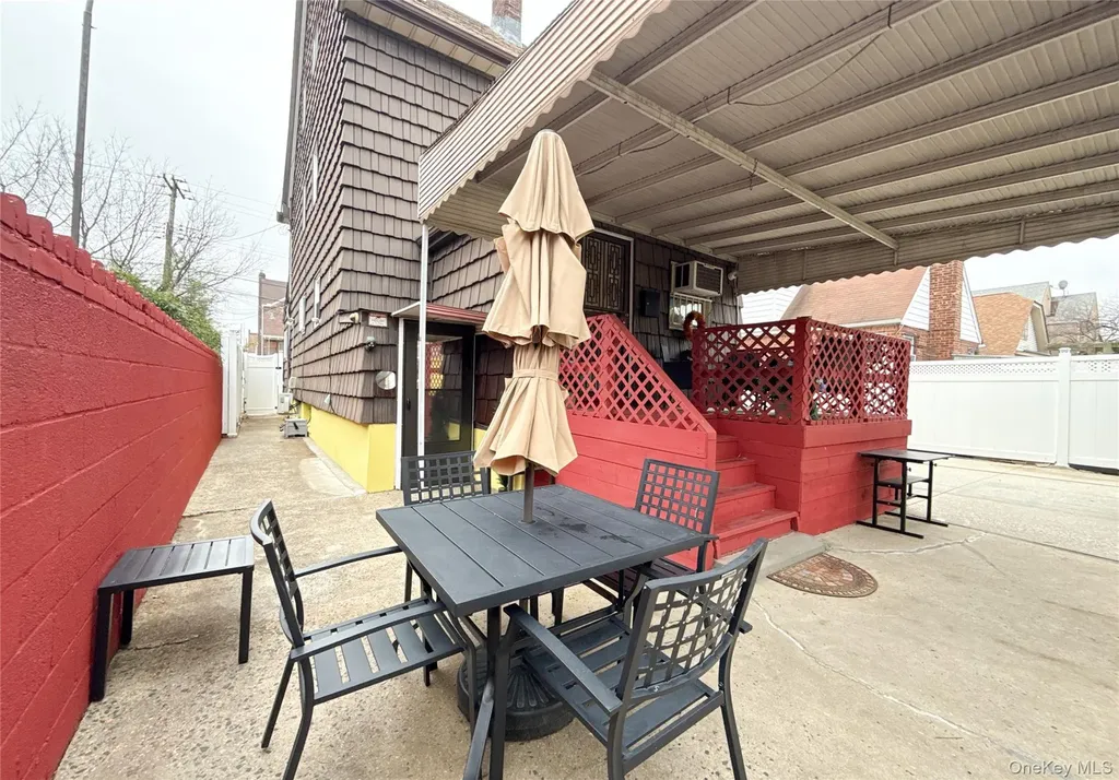 13437 58th Road Flushing NY 11355