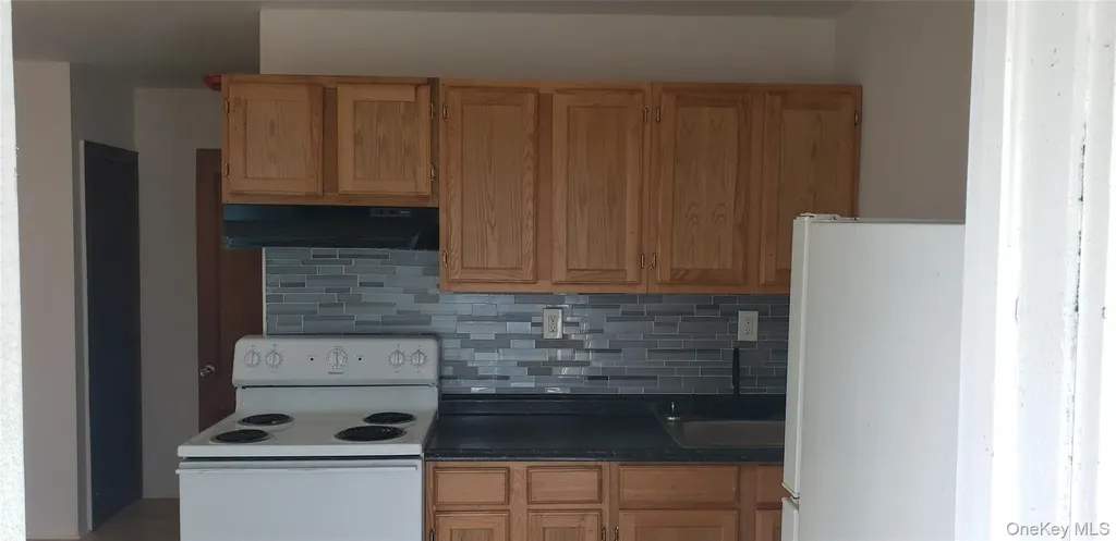 42 Hillside Avenue Monticello NY 12701