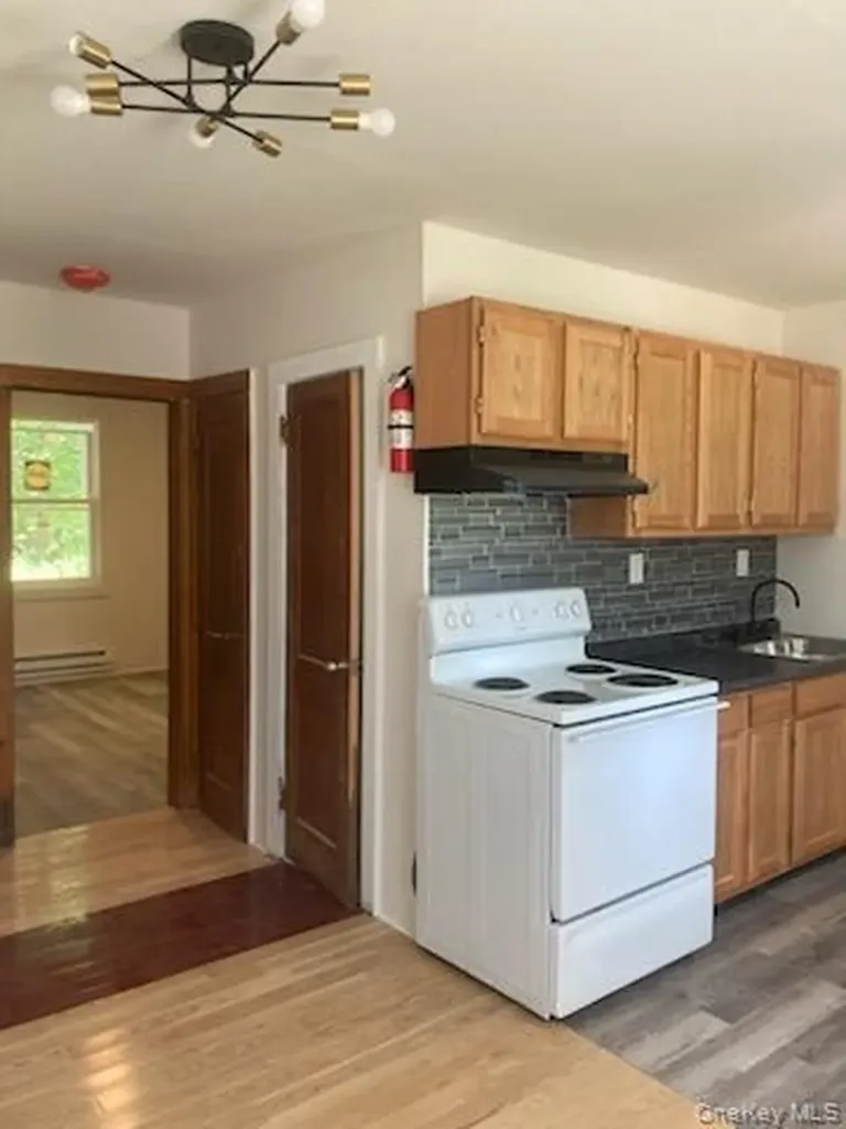 42 Hillside Avenue Monticello NY 12701