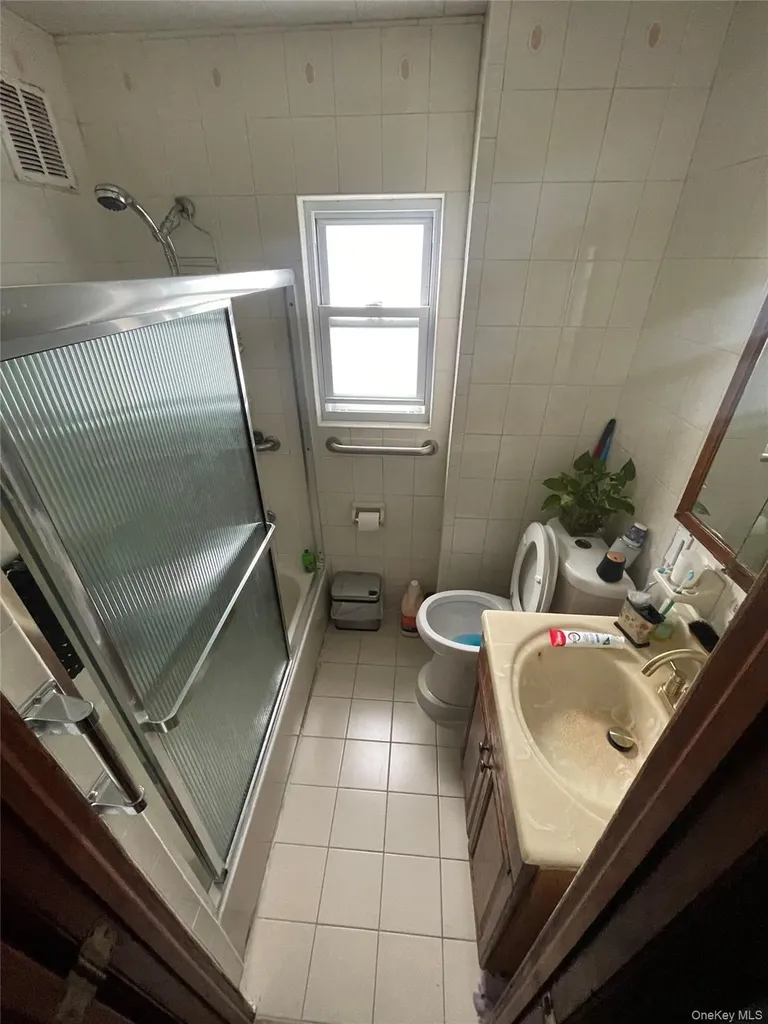 10620 109th Avenue Ozone Park NY 11417