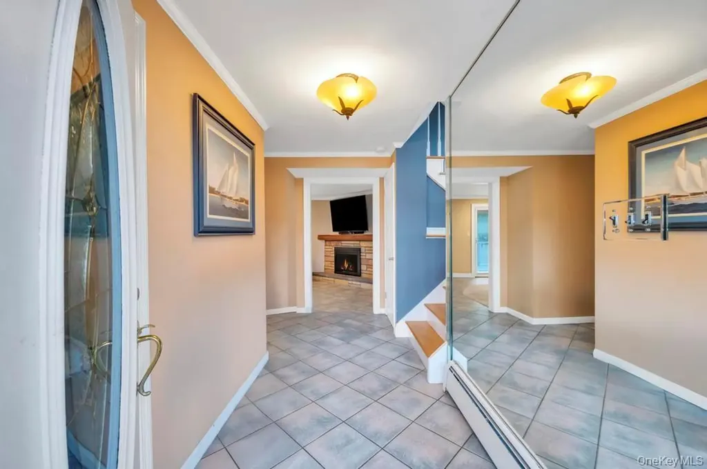 65 Waterview Avenue Massapequa NY 11758