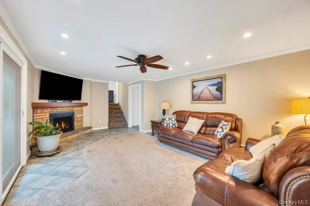 65 Waterview Avenue Massapequa NY 11758
