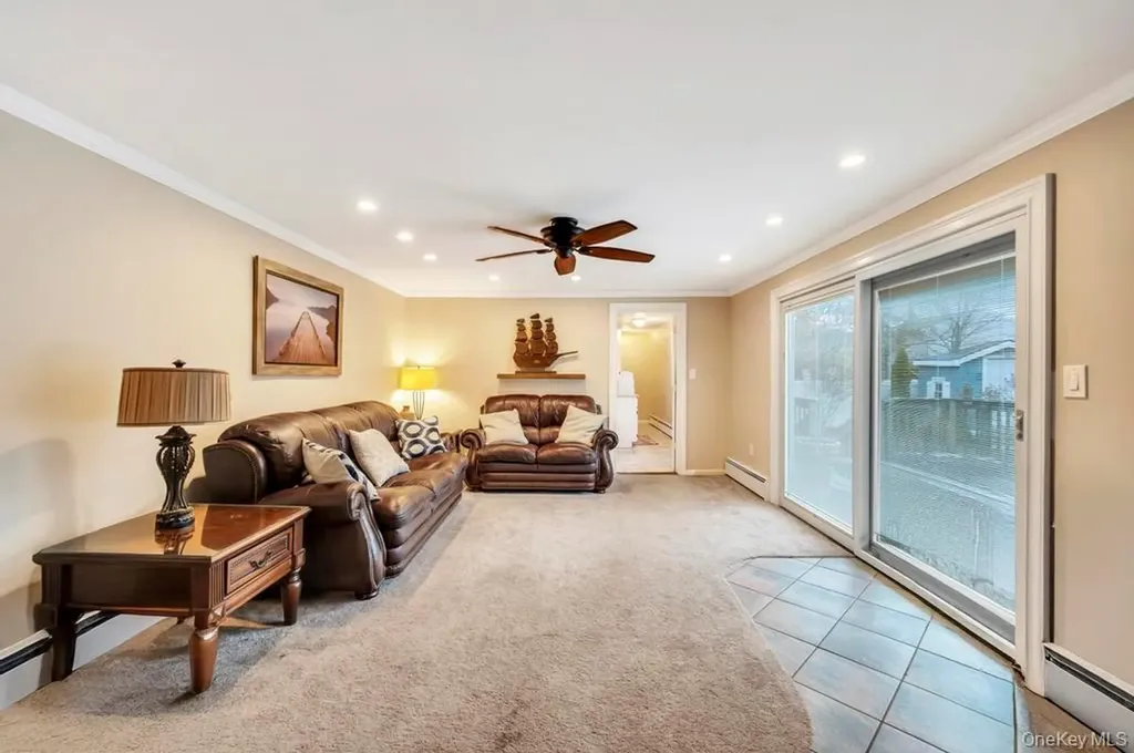 65 Waterview Avenue Massapequa NY 11758
