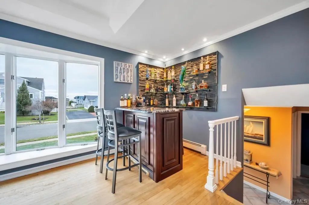 65 Waterview Avenue Massapequa NY 11758