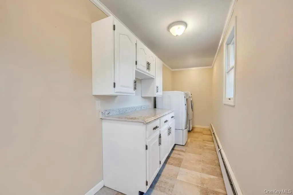 65 Waterview Avenue Massapequa NY 11758