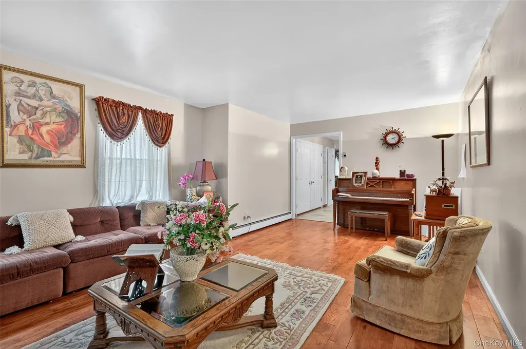 72 Peddler Hill Road Monroe NY 10950