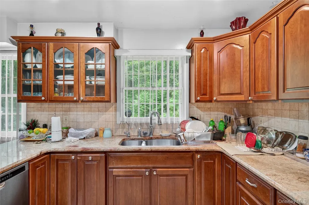 72 Peddler Hill Road Monroe NY 10950