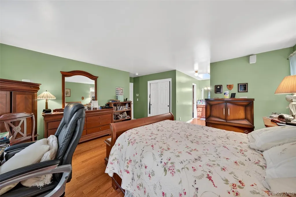 72 Peddler Hill Road Monroe NY 10950