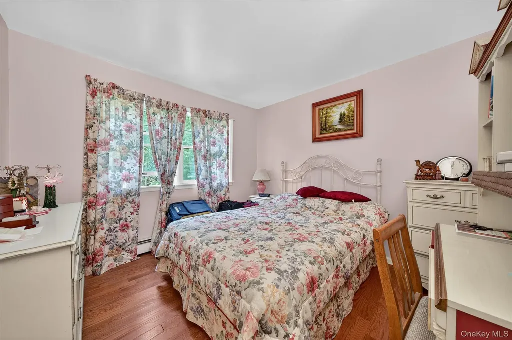72 Peddler Hill Road Monroe NY 10950