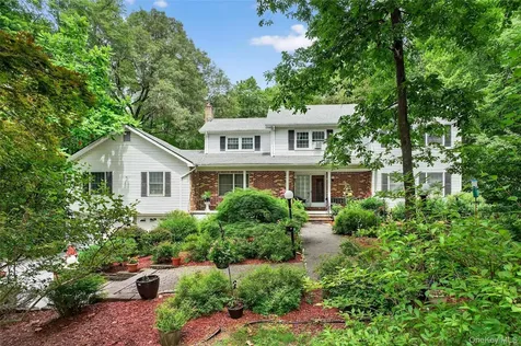 72 Peddler Hill Road Monroe NY 10950