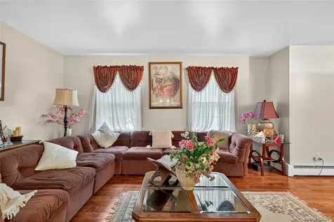 72 Peddler Hill Road Monroe NY 10950