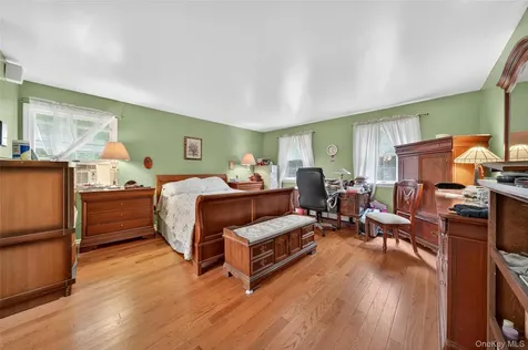 72 Peddler Hill Road Monroe NY 10950