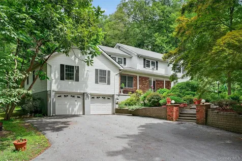 72 Peddler Hill Road Monroe NY 10950