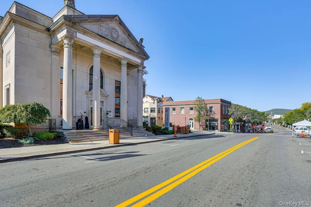 65 Lafayette Avenue Suffern NY 10901