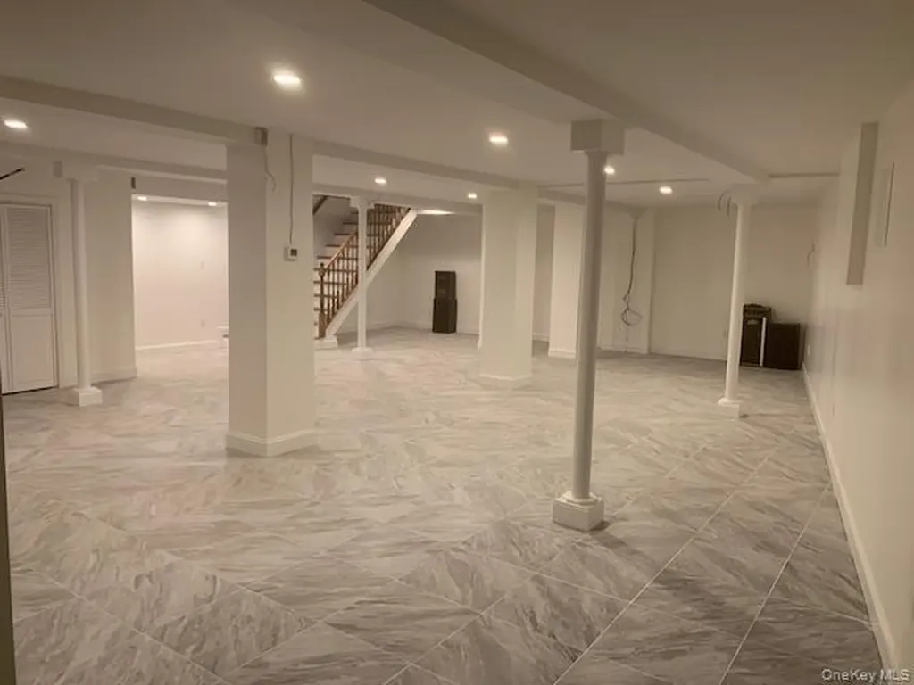 65 Lafayette Avenue Suffern NY 10901