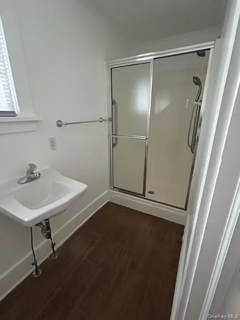 198 Knickerbocker Avenue Rochester NY 14615