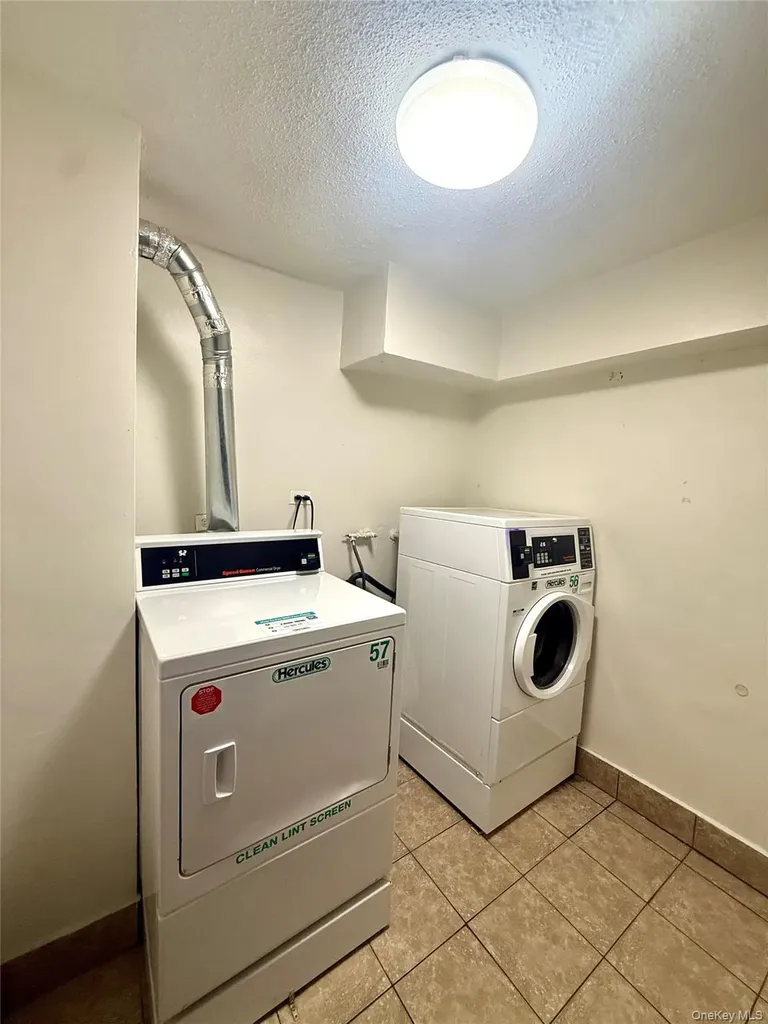 84-09 155th Avenue Howard Beach NY 11414