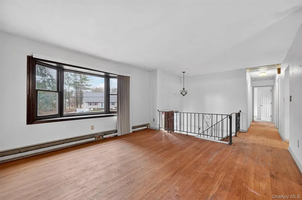 12 Robert Drive Hyde Park NY 12538