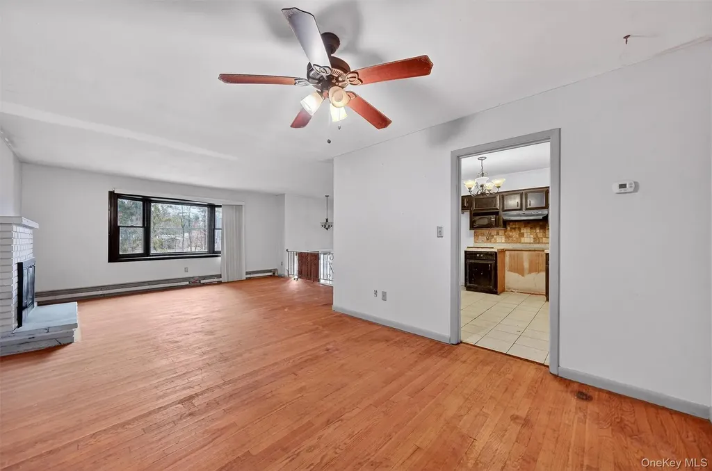12 Robert Drive Hyde Park NY 12538