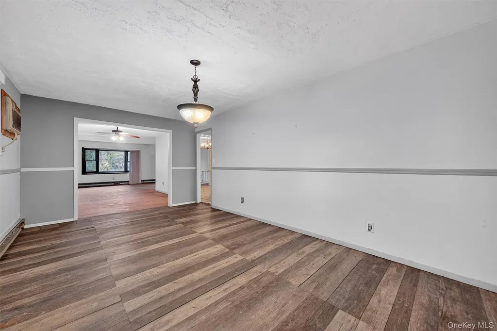 12 Robert Drive Hyde Park NY 12538