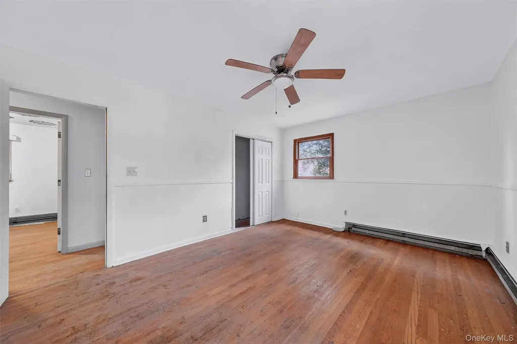 12 Robert Drive Hyde Park NY 12538