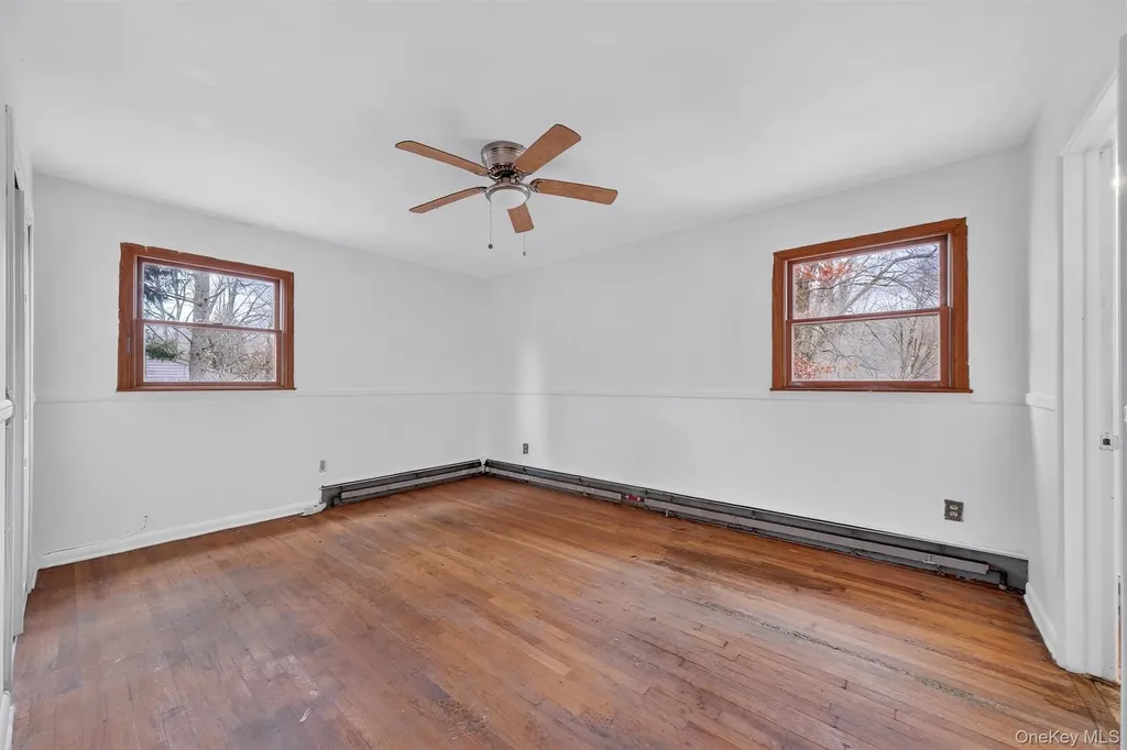 12 Robert Drive Hyde Park NY 12538