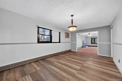 12 Robert Drive Hyde Park NY 12538