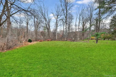 12 Robert Drive Hyde Park NY 12538